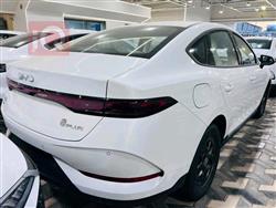 بي واي دي Qin Plus